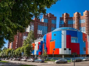 Универсальные материалы на базе керамики, пластика и композитов.